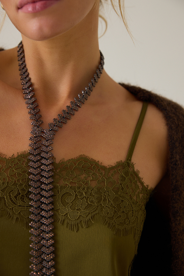 Adelaide Crystal Y Necklace Detail 4 - Altar'd State