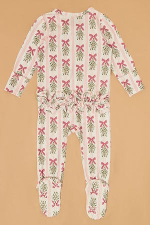 Mistletoe Magic Ruffle Footie - Altar'd State