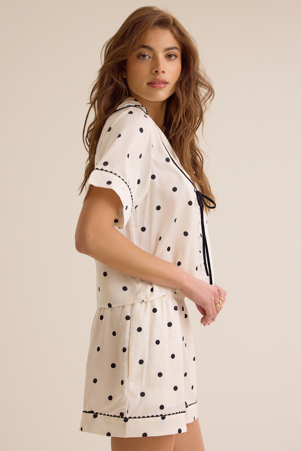 Cara Sleep Top Detail 4 - Altar'd State