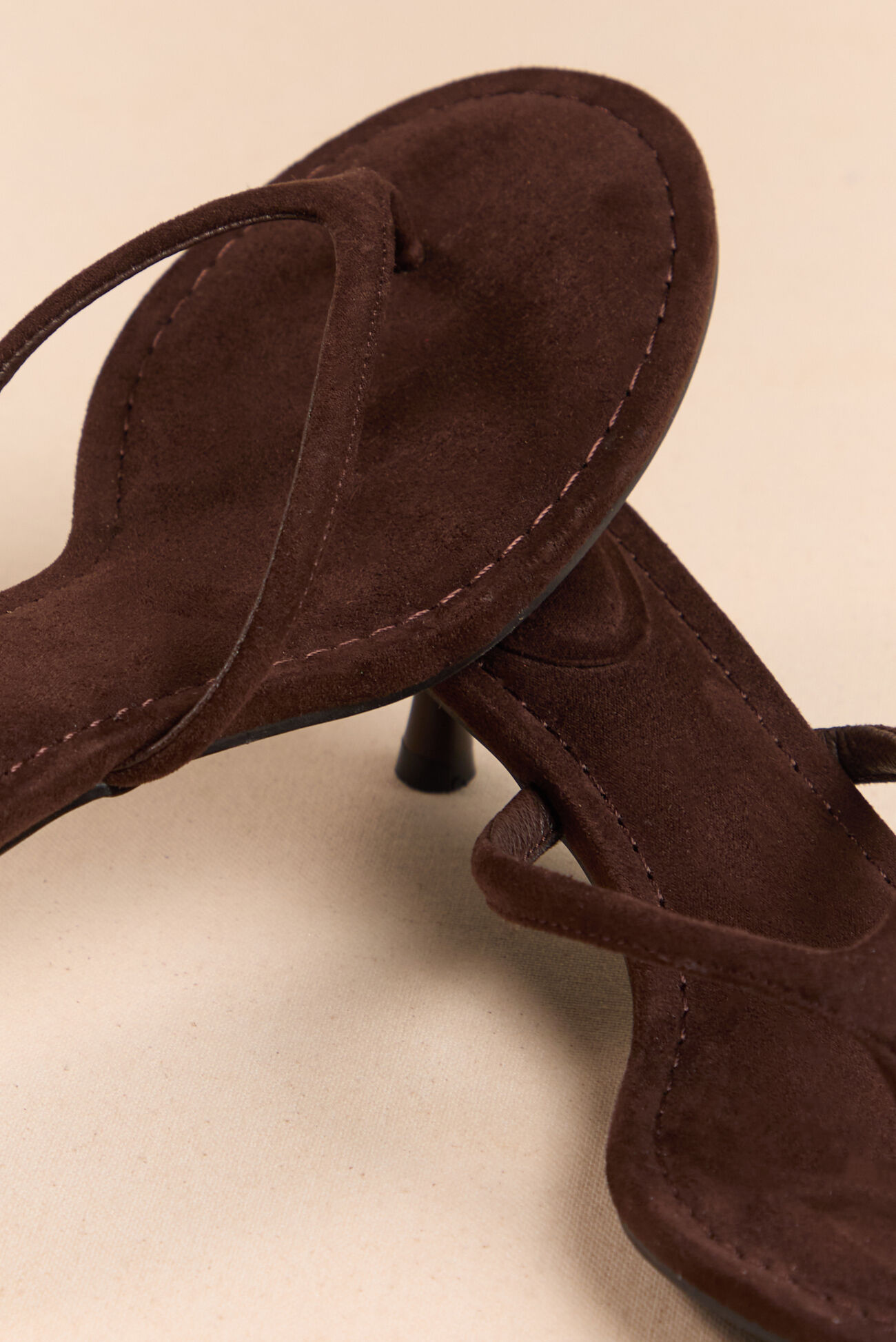 Verona Suede Kitten Heel