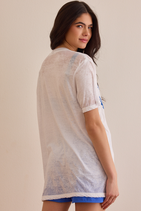 Beach Club Postcard Tee Detail 4 - Altar'd State
