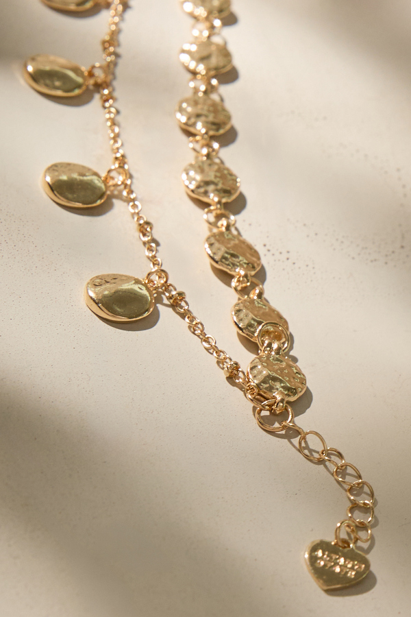 Hammered Coin Dangle Bracelet Detail 3 - Altar'd State