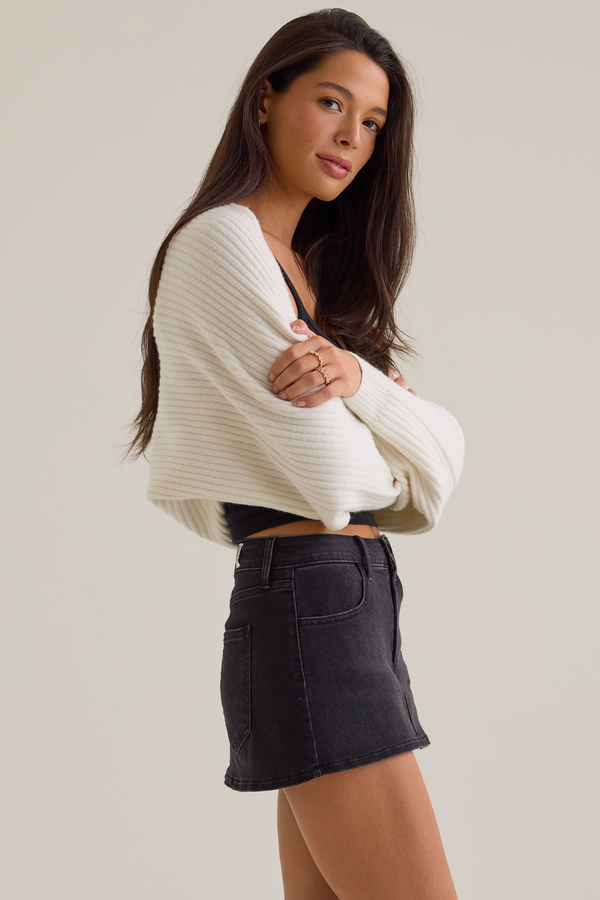 Everleigh Ribbed Bolero Detail 4 - Altar'd State