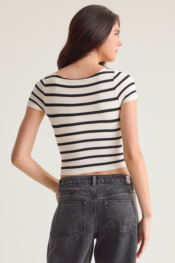 Leslie Stripe Top Detail 5 - Altar'd State