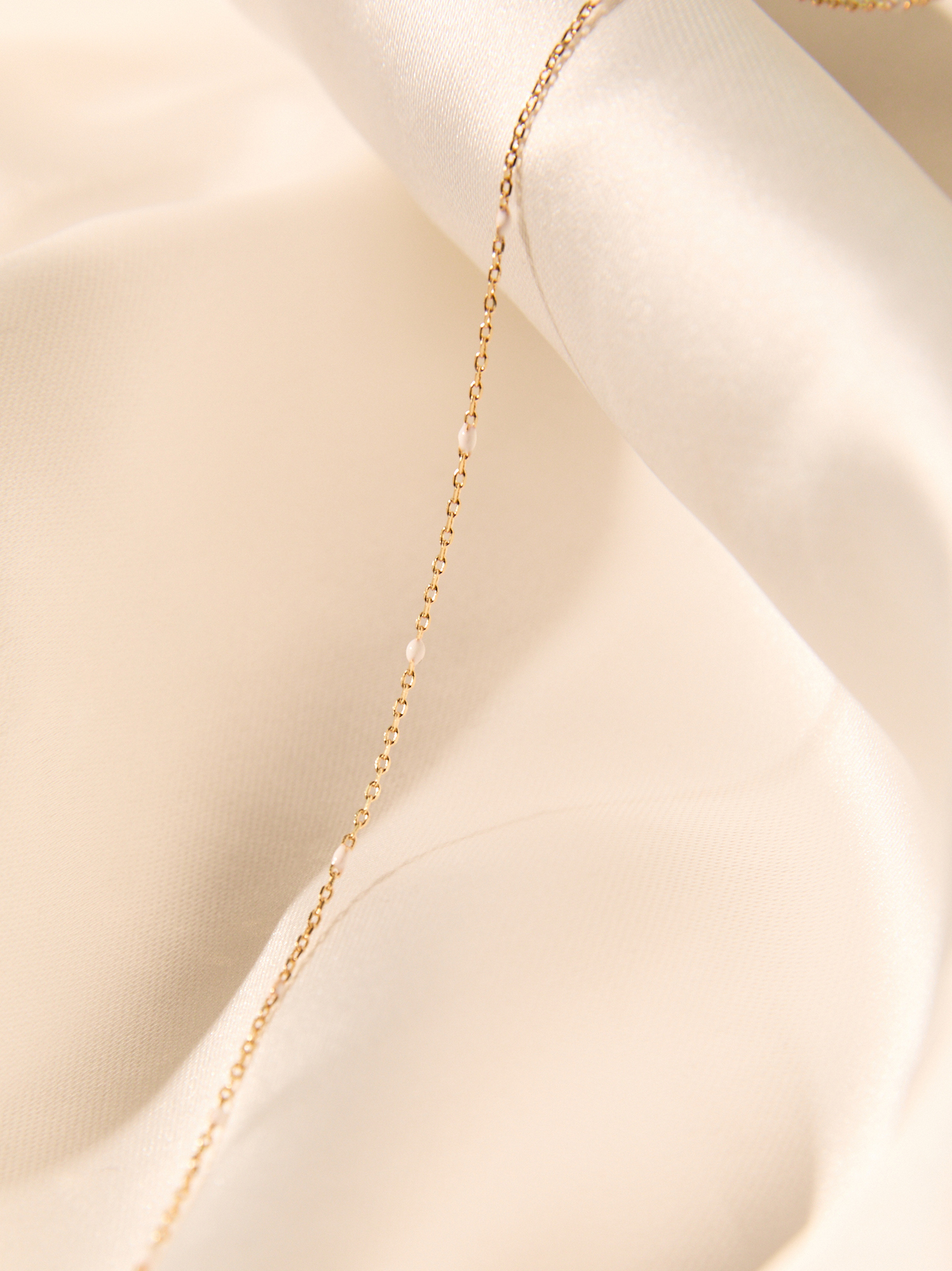 Kenzie Ivory Dot Necklace in Ivory & Gold | Altar'd State