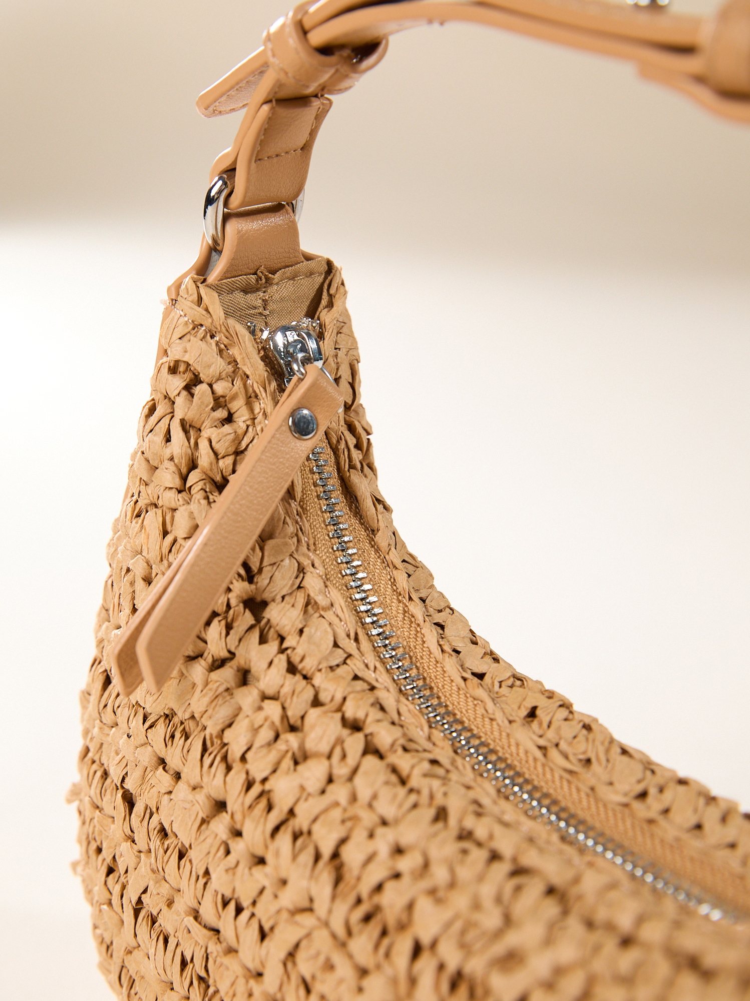 Pura Vida Straw Shoulder Bag in Natural | Altar