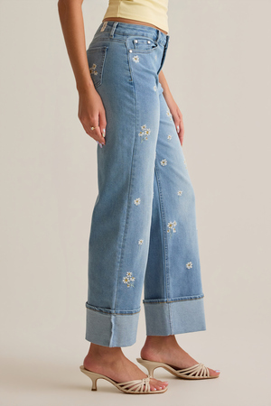 Lessie Daisy Jeans - Altar'd State - 