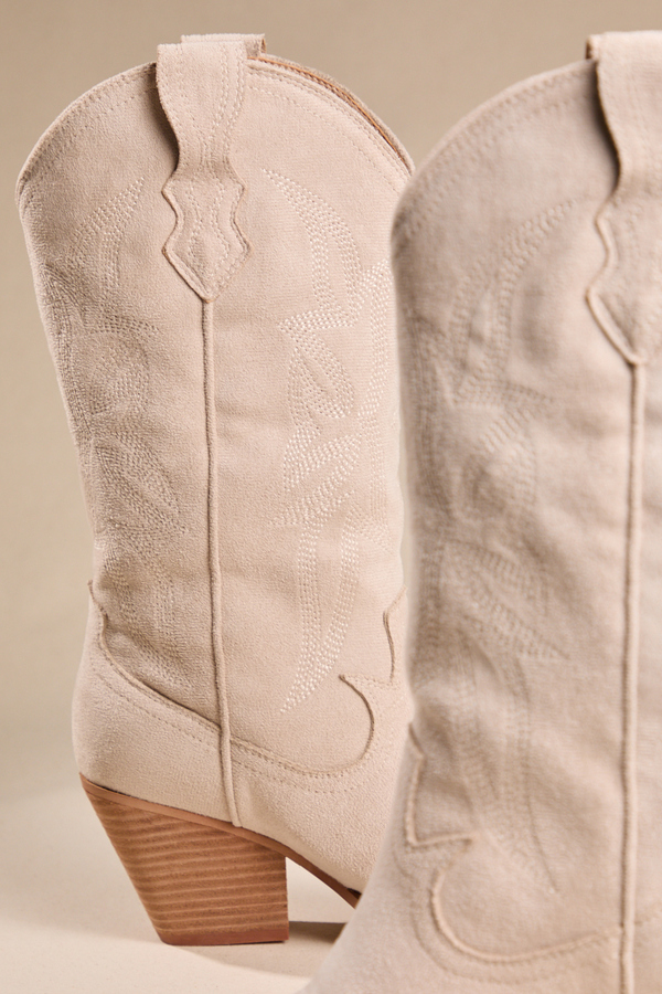 Kris Tall Western Boot Detail 3 - Altar'd State