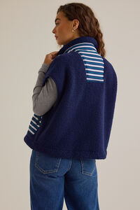 Ava Fleece Vest Detail 4 - Altar'd State
