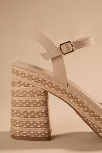 Dakotta Twisted Platform Heel Detail 5 - Altar'd State