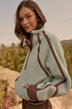 Cloud Comfort Sherpa - Altar'd State - 