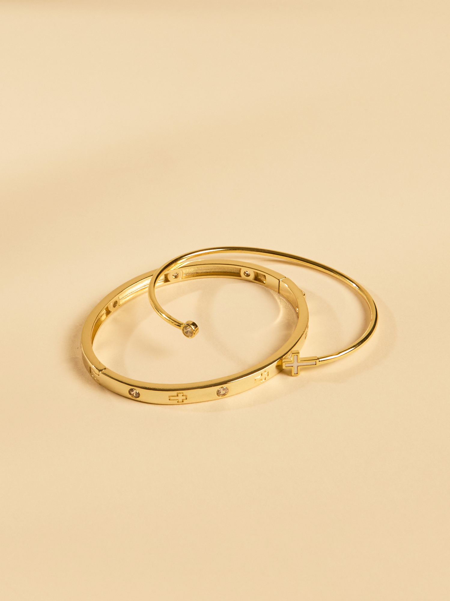 Cross Bangle Bracelet Set in Gold | Altar'd State