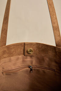 Sutton Studded Tote Detail 6 - Altar'd State