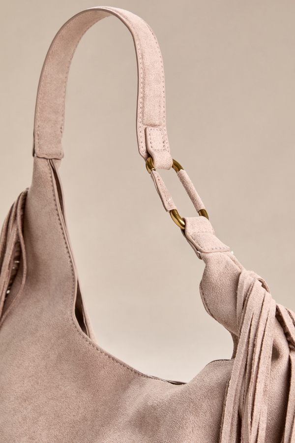 Rynlee Fringe Bag Detail 4 - Altar'd State