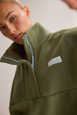 Summit Quarter Zip - Altar'd State - 