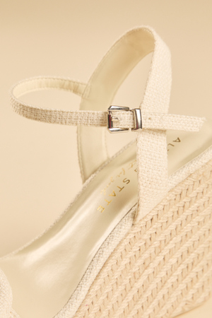 Cassie Bow Wedges - Altar'd State