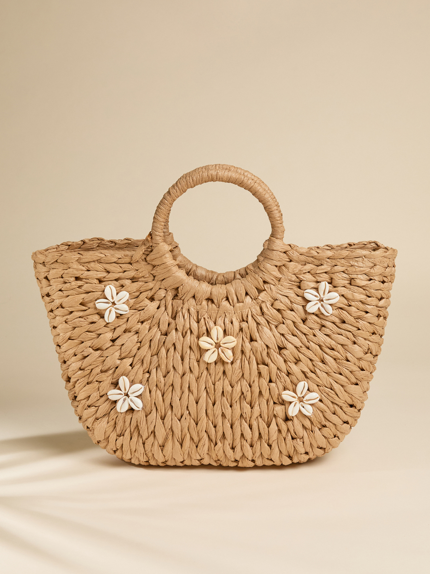 Jackie Shell Woven Bag in Natural | Altar'd State