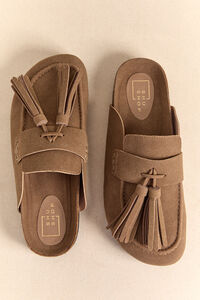 Ariana Tassel Suede Slide Detail 2 - Altar'd State