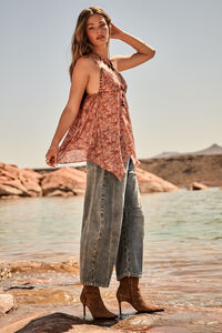 Jenna Cropped Barrel Jean Detail 3 - Altar'd State