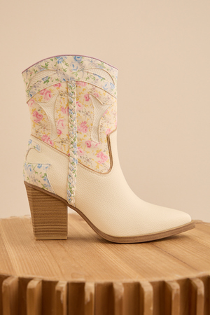 Nell Floral Boot - Altar'd State - 