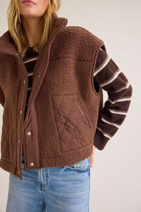 Kaia Sherpa Vest Detail 3 - Altar'd State