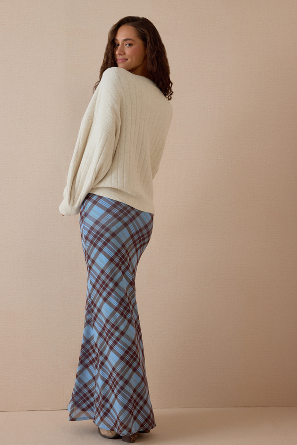 Maislynn Oversized Rib Sweater Detail 5 - Altar'd State