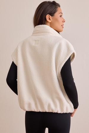 Rally Sherpa Button Vest - Altar'd State - 