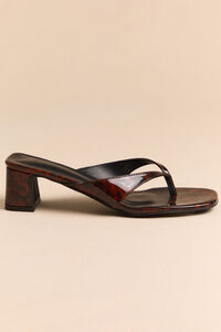 Marbella Tortoise Heel Detail 2 - Altar'd State