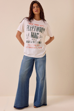 NYC Fleetwood Mac Concert Tee - Altar'd State - 