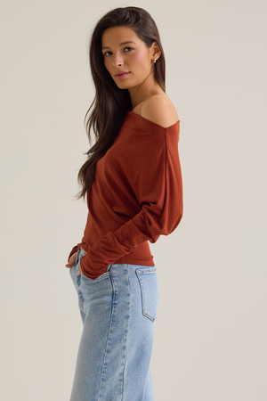 Vandy Boatneck Top - Altar'd State - 