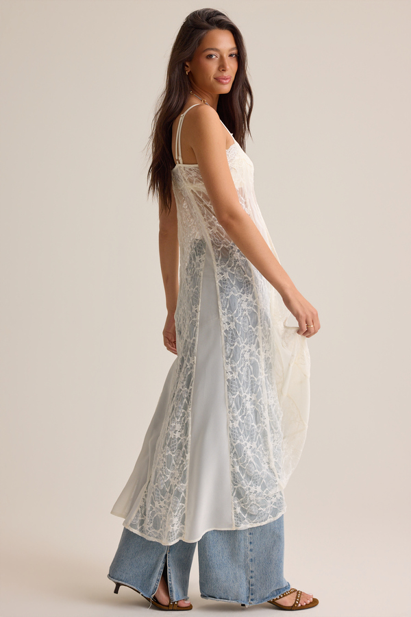 Estee Lace Button Up Kimono Detail 3 - Altar'd State
