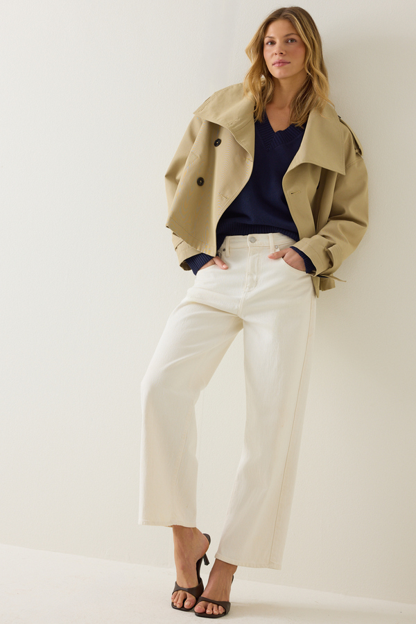 Raya V-Neck Pullover Sweater Detail 4 - Altar'd State