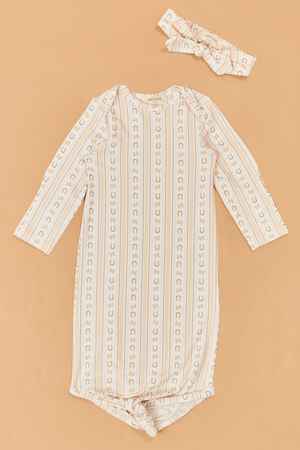 Horseshoe Bow Stripe Gown and Headband - Altar'd State - 