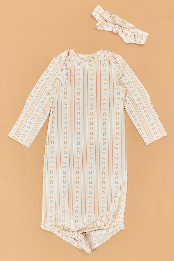 Horseshoe Bow Stripe Gown and Headband - Altar'd State