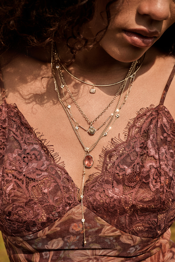 Oval Charm Necklace - Altar'd State