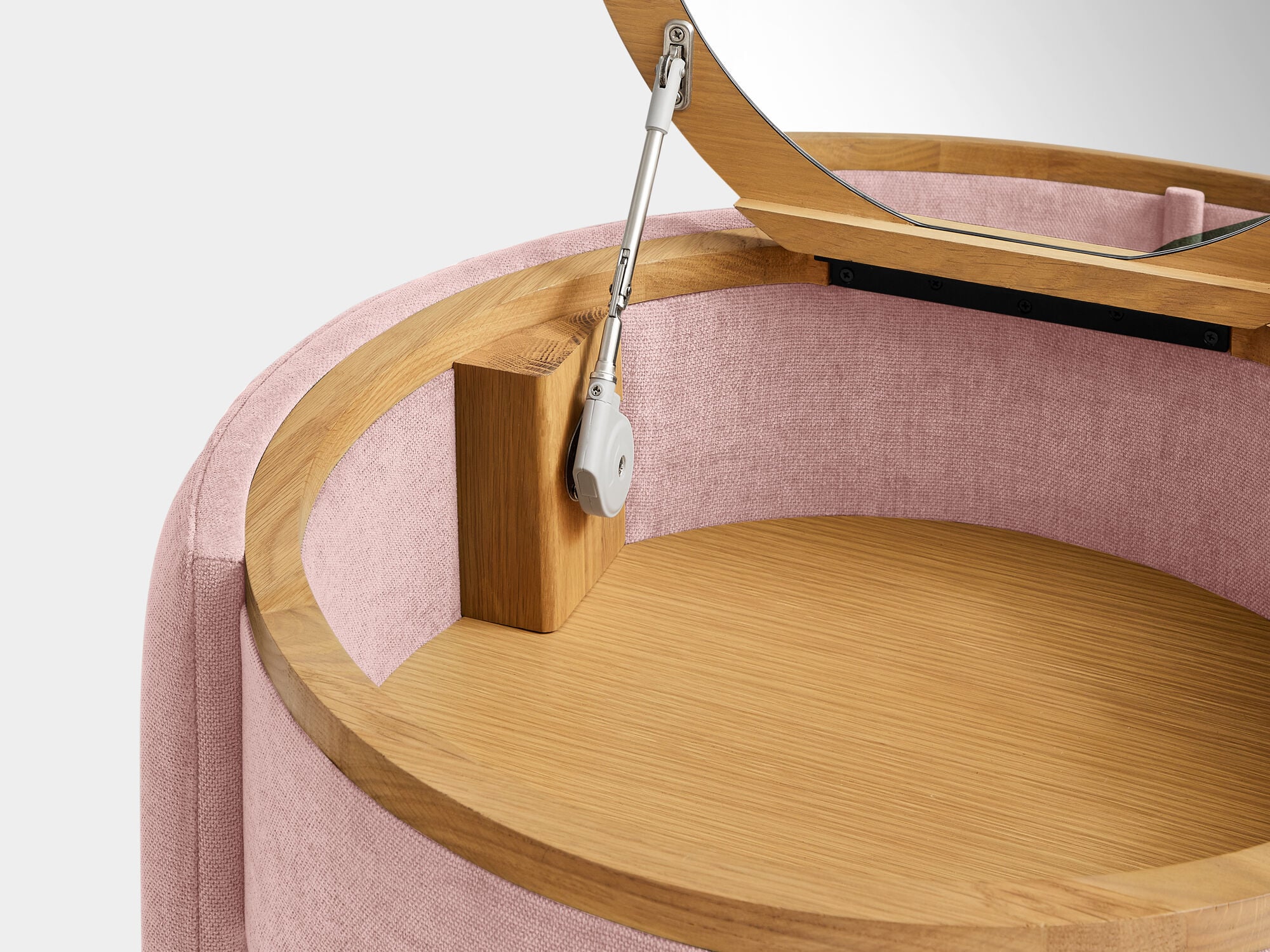 Violetta Vanity Desk Detail 7 - Altar'd State