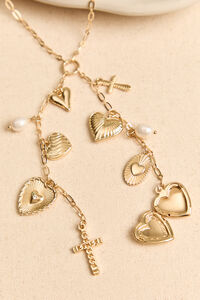 Maisy Y Neck Charm Necklace Detail 3 - Altar'd State