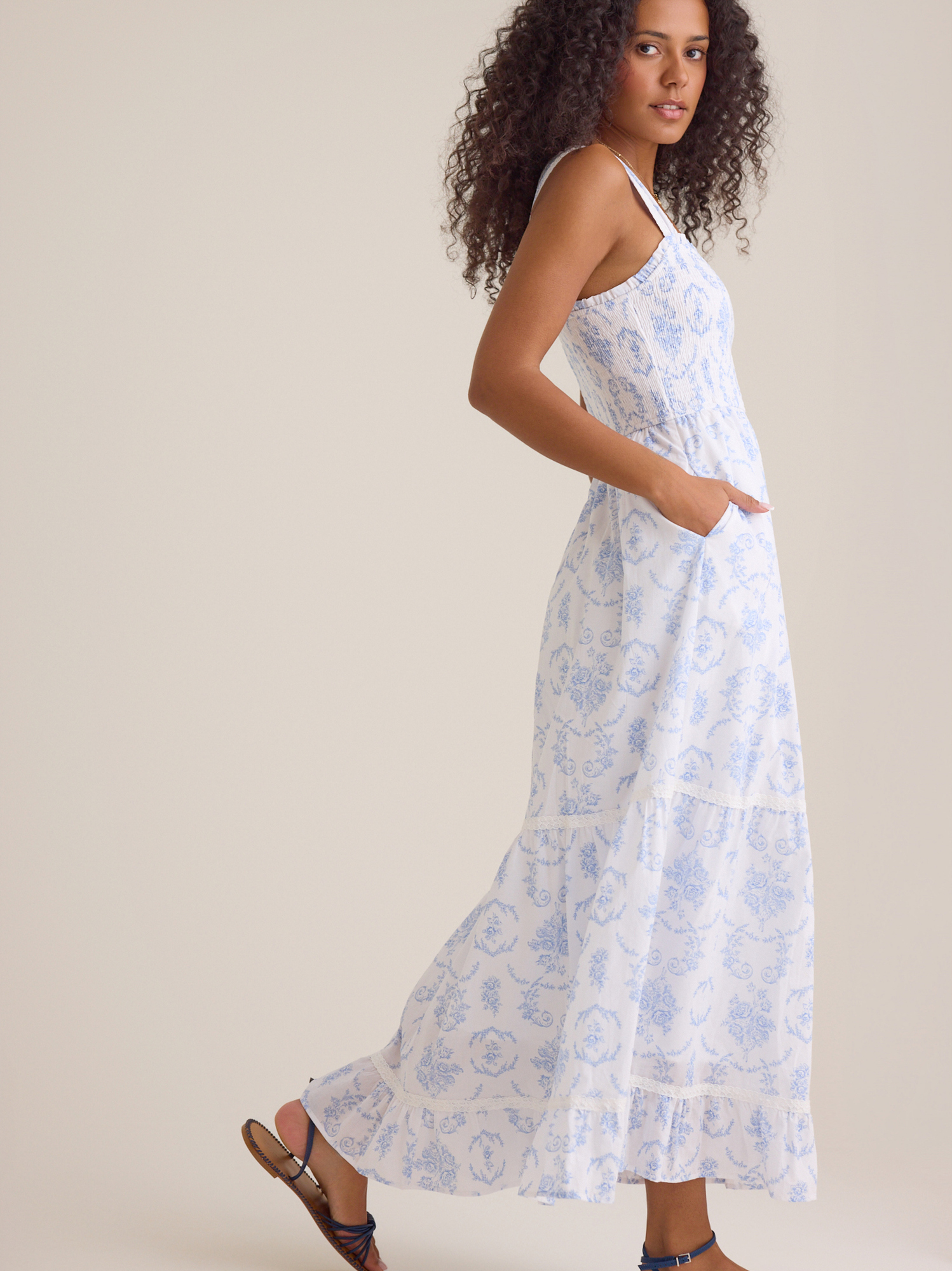 Altar'd State | Kennedy Floral Maxi Dress | WHITE-BLUE | Material: 100% Cotton | XL