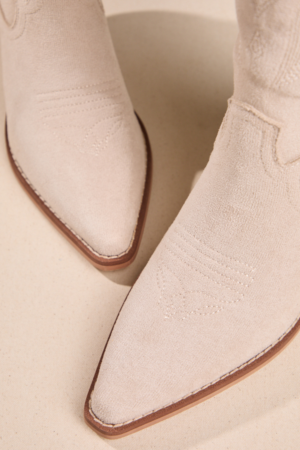 Kris Tall Western Boot Detail 4 - Altar'd State