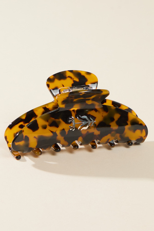 Tortoise Shell Claw Clip - Altar'd State