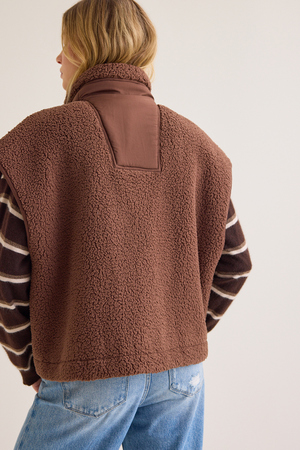 Kaia Sherpa Vest - Altar'd State - 