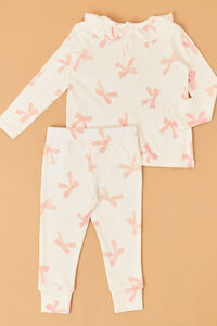 Pretty Bows Ruffle Lounge Set Detail 4 - Altar'd State