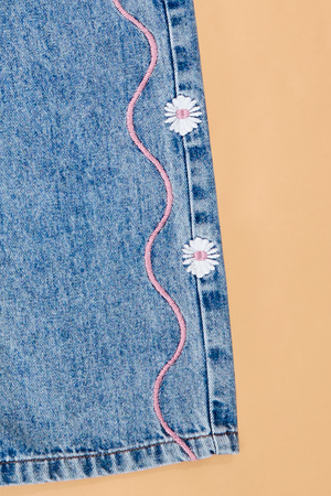 Madelyn Embroidered Daisy Overalls - Altar'd State - 
