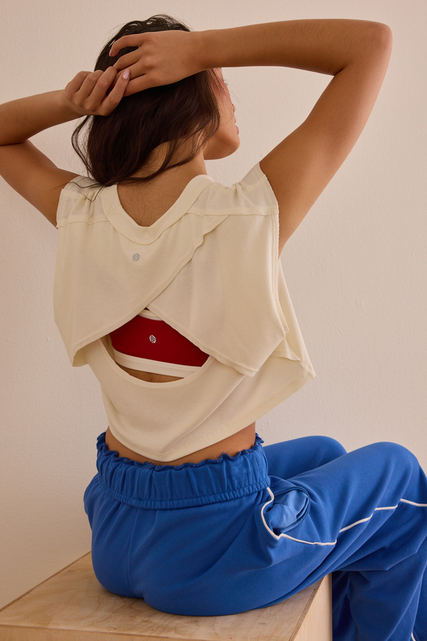 Power Play Flowy Tee Detail 4 - Altar'd State