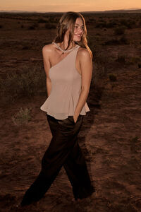 Monroe Asymmetrical Top Detail 4 - Altar'd State