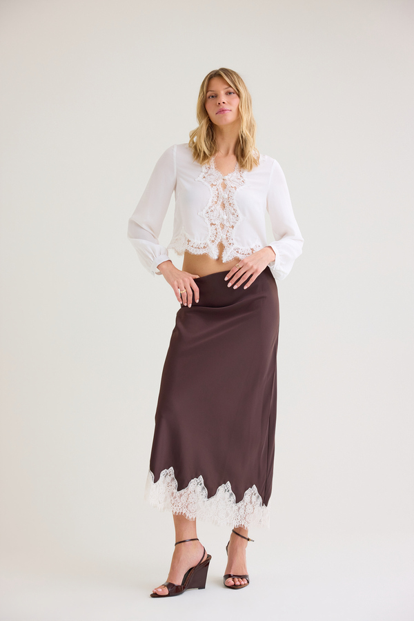 Sorella Lace Trim Maxi Skirt Detail 3 - Altar'd State
