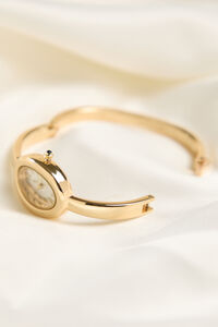 Kara Oval Bangle Watch Detail 3 - Altar'd State