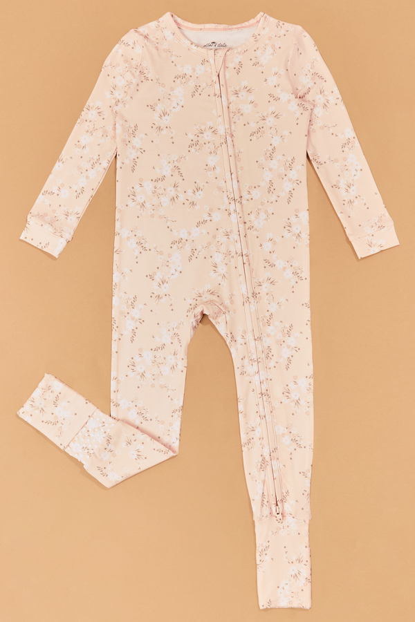 Dolly Daisy Romper Detail 2 - Altar'd State