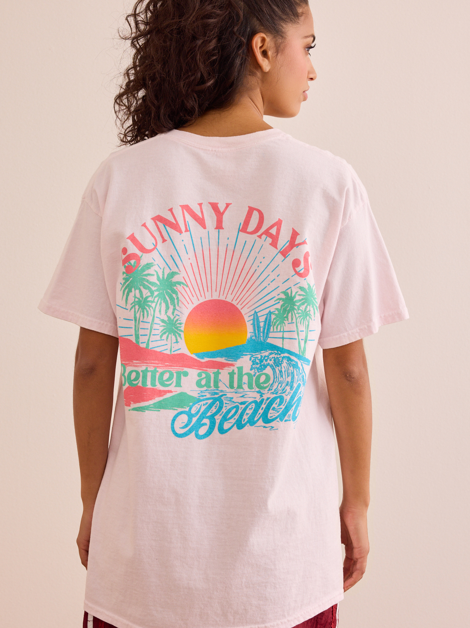 Sunny Beach Day Graphic Tee Light Pink | AS Revival
