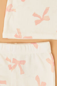 Pretty Bows Ruffle Lounge Set Detail 3 - Altar'd State